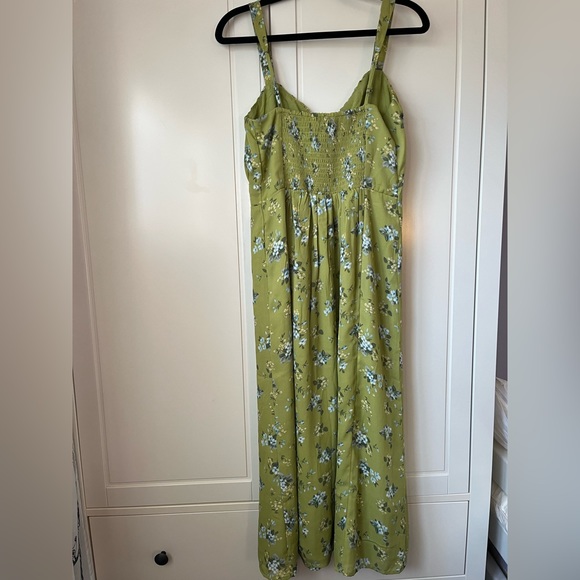 ABERCROMBIE & FITCH FLORAL GREEN MIDI DRESS -ONLY WORN ONCE - Picture 3 of 5